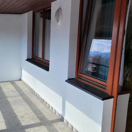 Apartament Z Widokiem Na Tatry, Budynek 